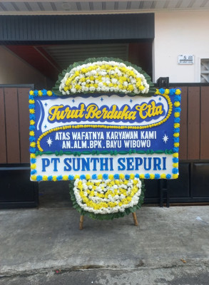 Papan Bunga Duka di Mangkalaya