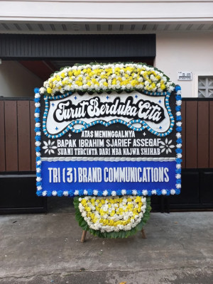 Papan Bunga Duka di Mangkalaya